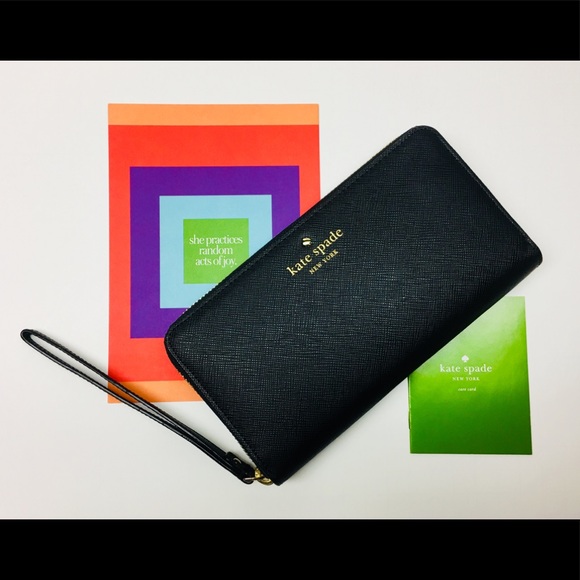 kate spade Handbags - Kate Spade Tech Wristlet